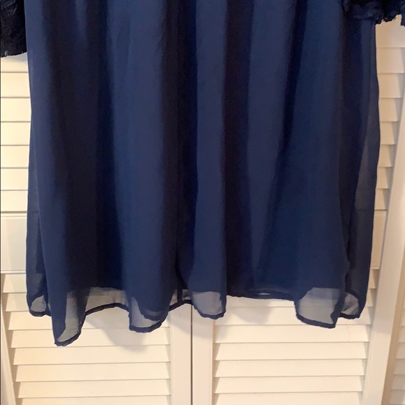 Navy XL Bell Sleeved Dress - Picture 6 of 10